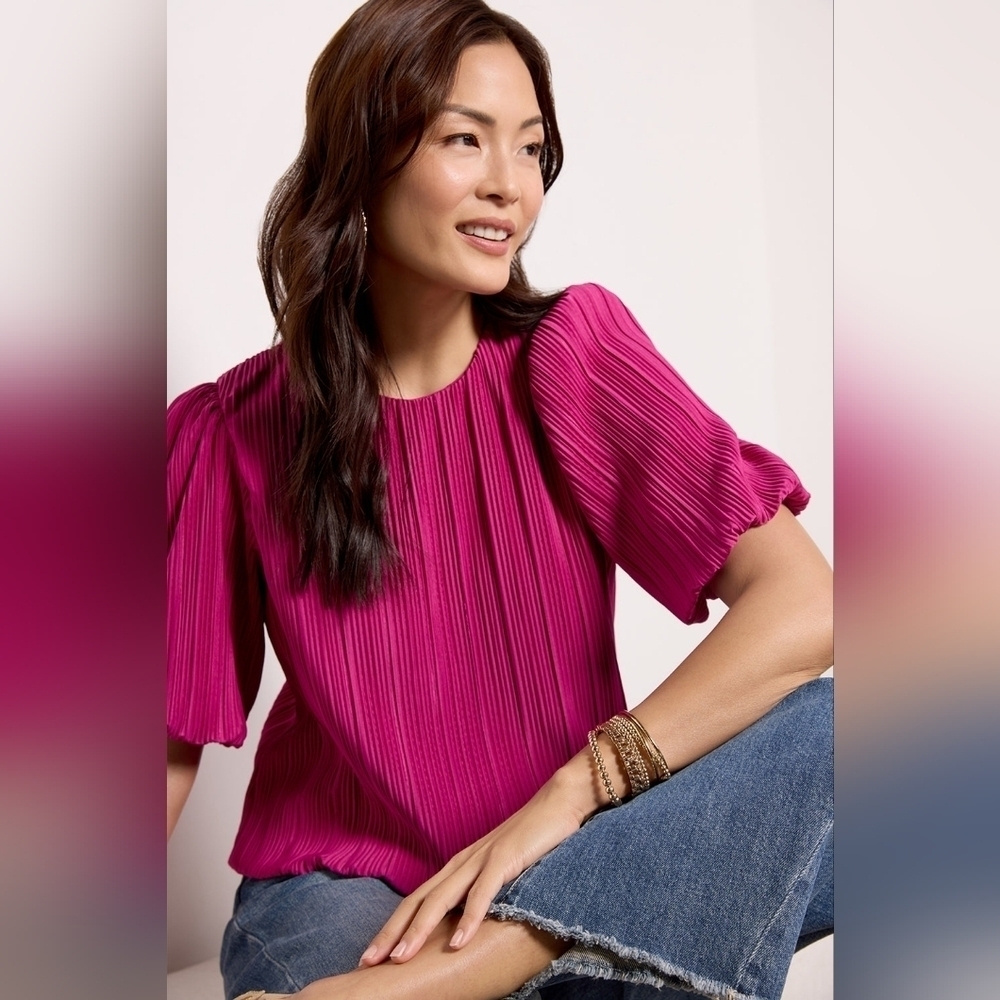 Evereve Fuchsia Pleated Puff-Sleeve Blouse - Picture 5 of 9